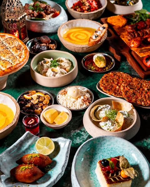 anzeera_restaurant_482142068_17853100968398208_1264379588601239301_n (1)